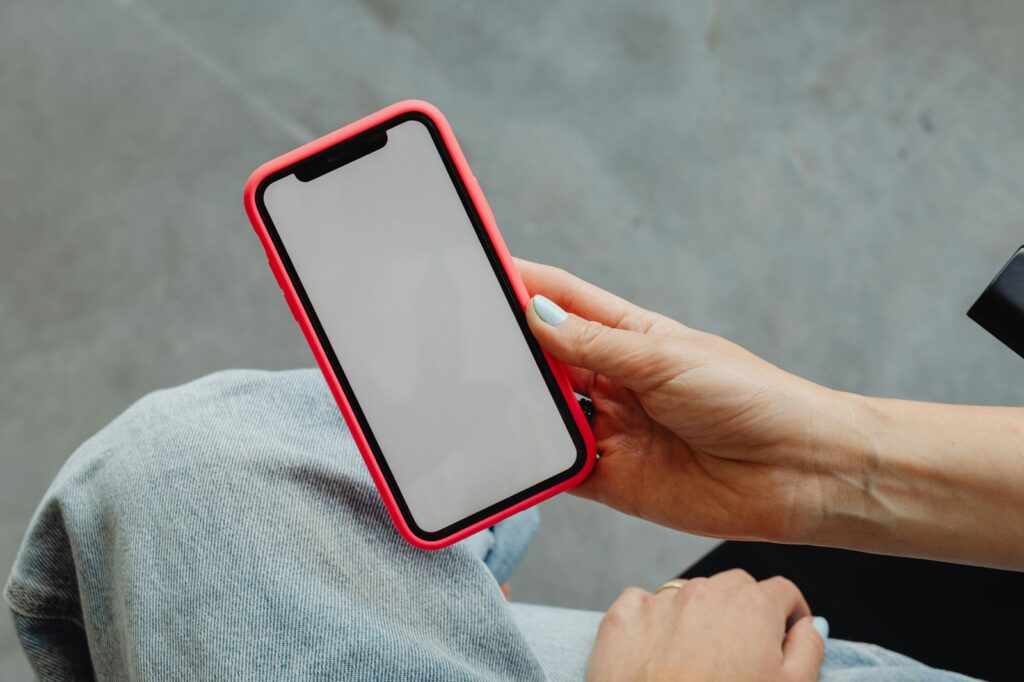 iPhone隱藏功能太神！鏡頭一掃秒變文字　果粉驚呆：這幾年都白用了