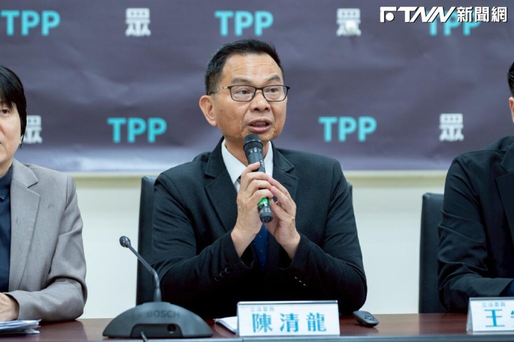 毒油案21天還查不清！白：花數十億建食安雲失靈　笨蛋問題在執行力