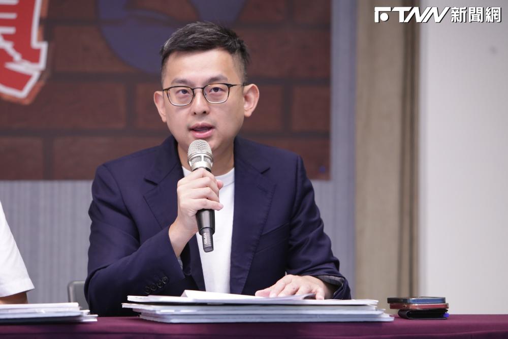 柯文哲拋教育政見 民進黨列「這些事蹟」批:連台北市的教育都處理不好
