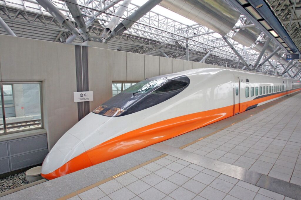 上班注意！高鐵凌晨號誌異常　「南港-台中」部分列車延誤