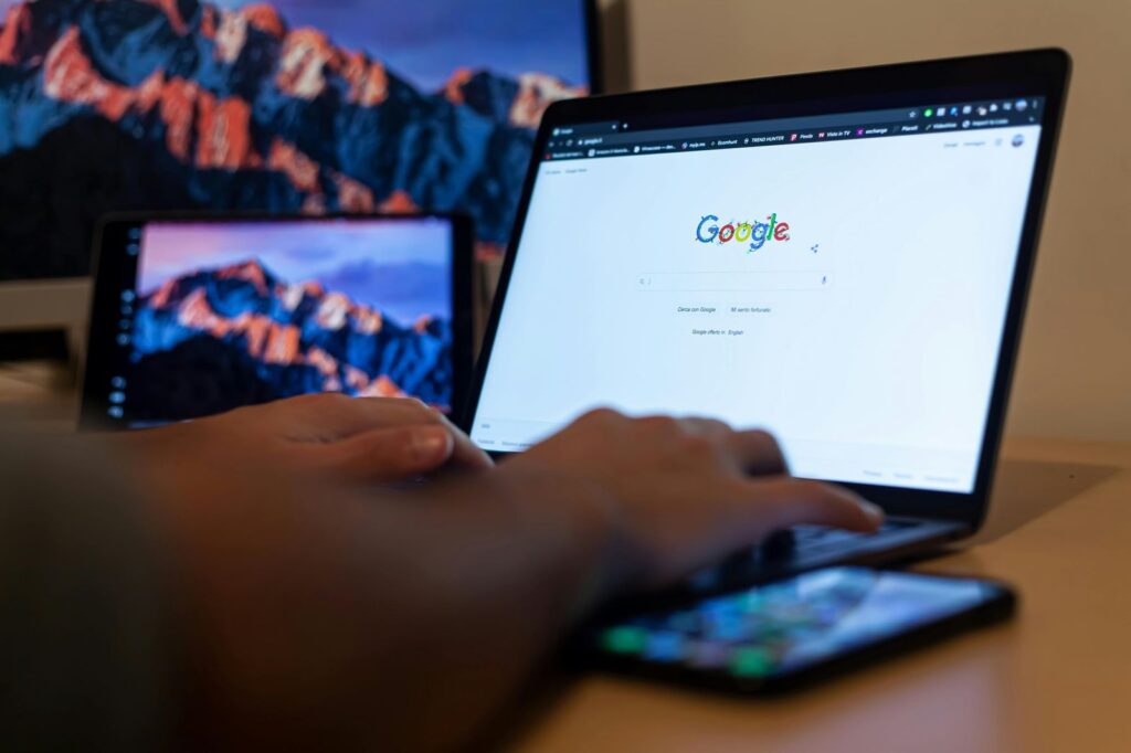 一票人愛用「Google快速登入」　專家警告：帳號被駭恐害綁定服務全滅